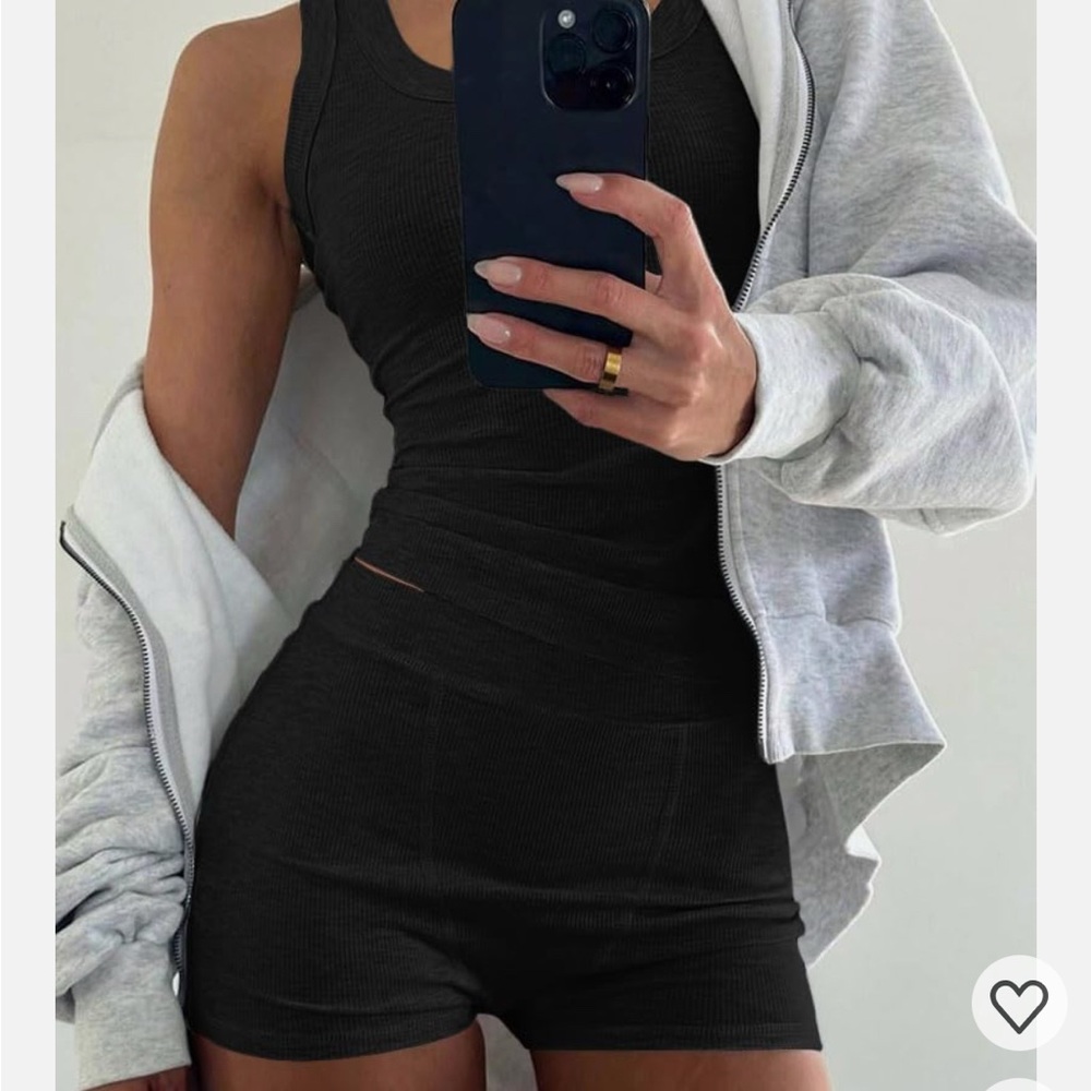 Black Form-Fitting Pajama Shorts
